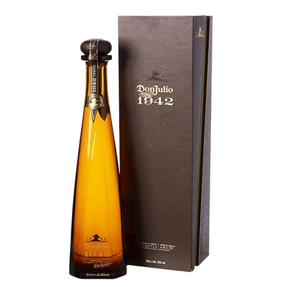 Immagine di TEQUILA DON JULIO 1942 CL.70
